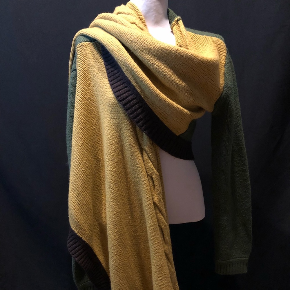 Cape sweater